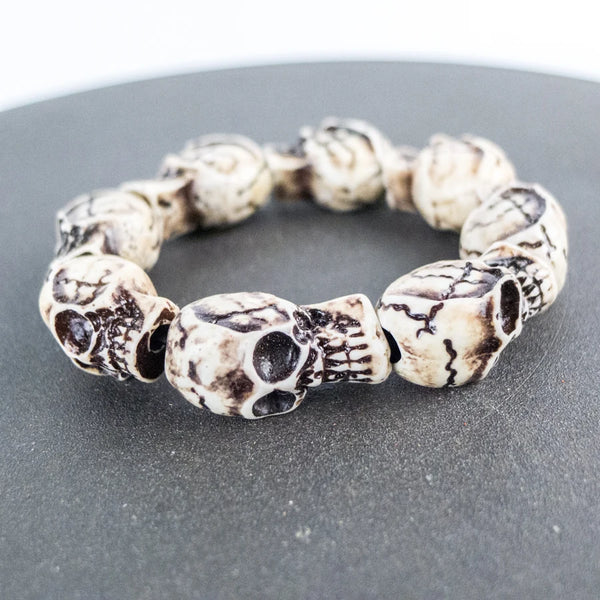 Pulsera de hombre con tallado de calavera, limitada, material de hueso de yak, pulseras vintage con arte óseo
