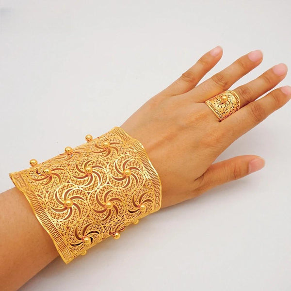 Brazalete con anillo de color dorado de Dubái para mujer