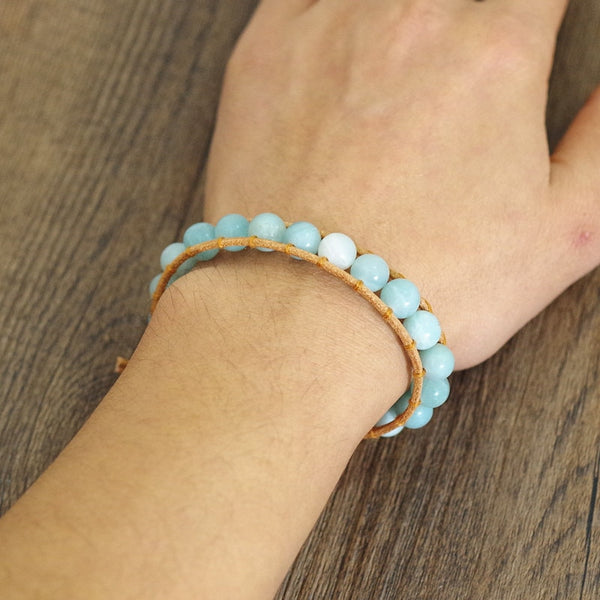 Pulsera de cuero bohemia hecha a mano