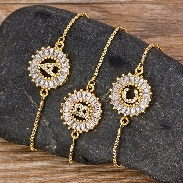 Pulseras con letras de circonita cúbica