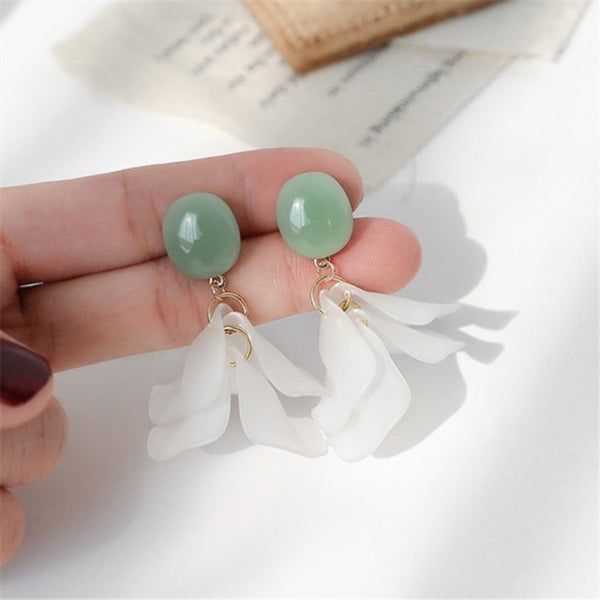 Pendientes de moda con diseño de flores para mujer
