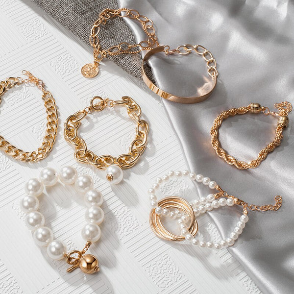 Conjunto de pulseras de perlas con cadenas cubanas punk para mujer