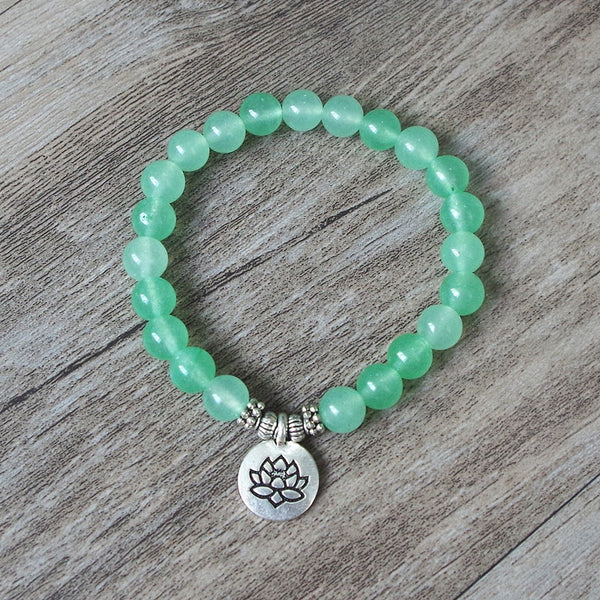 Piedra verde claro de 8 mm para el budismo y los chakras